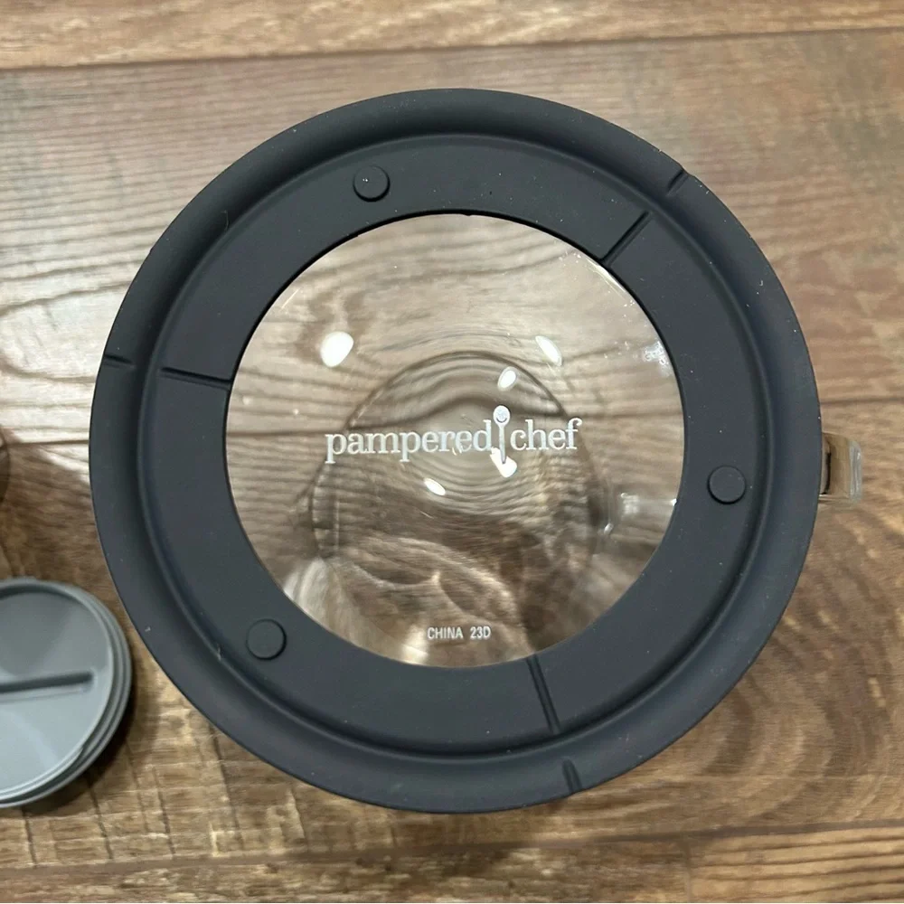 Pampered Chef Cold Brew Pitcher - Picture 7 of 10